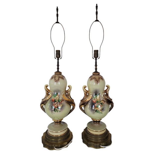 Authentic "Capodimonte" (first produced in the 1700's) is known for its delicate, detailed modeling, high quality...