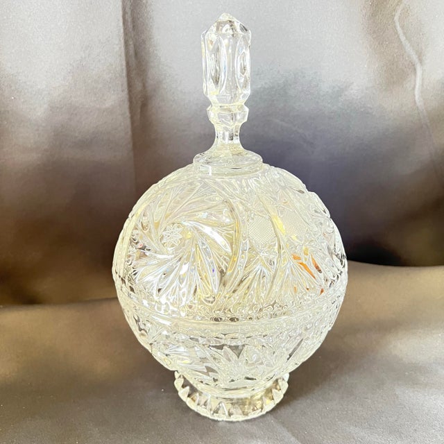 American Antique American Brilliant Cut Glass Lidded Jar Hobstar Pedestal For Sale - Image 3 of 12