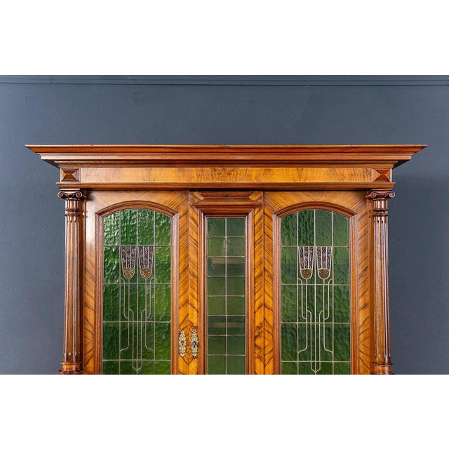 19th Century Wilhelminian Walnut Bookcase For Sale - Image 4 of 18