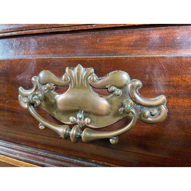 Large English Mahogany Sideboard For Sale - Image 4 of 8