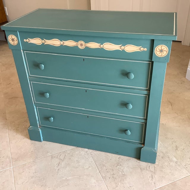 1930s 1930s Federal Style Folk Art 3 Drawer Dresser For Sale - Image 5 of 15