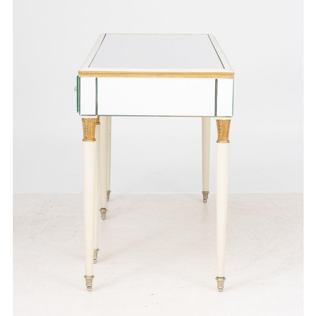 Suzanne Kasler for Hickory Chair Company Mirrored Vanity Table For Sale In New York - Image 6 of 9