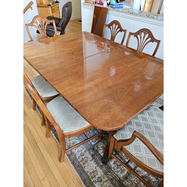 Hepplewhite 1960s Drexel Mahogany Double Pedestal Dining Table and Chairs For Sale - Image 3 of 9