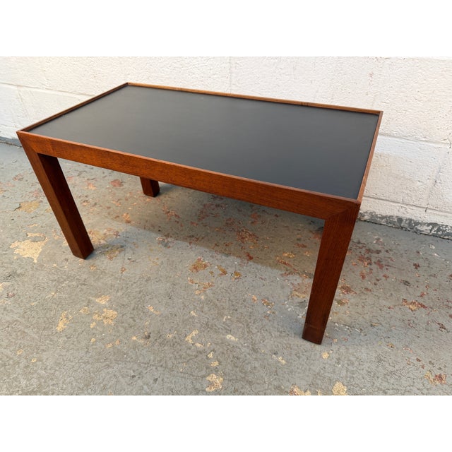Vintage Mid-Century Modern Teak & Black Formica Nesting Tables – Set of 2 For Sale - Image 9 of 15
