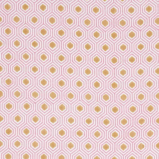 Sample - Schumacher Otis Fabric in Pink & Gold For Sale