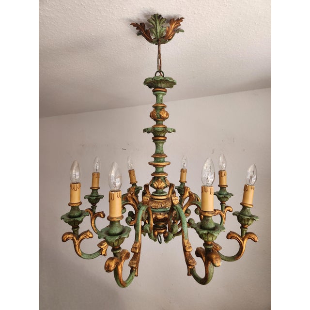 Vintage Louis XV Silvered Gold-Plated Leaf Carved Wood Eight Light Chandelier with Floral Motifs, Italy, 1920s, Set of 2 For Sale - Image 17 of 18