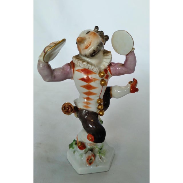 1930s Meissen Commedia Dell’Arte Harlequin With Cymbals Porcelain Figurine, Circa 1924–1934 For Sale - Image 5 of 5