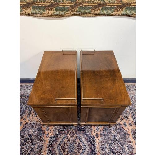 Vintage Walnut Nightstands from Karges, Set of 2 For Sale - Image 3 of 11