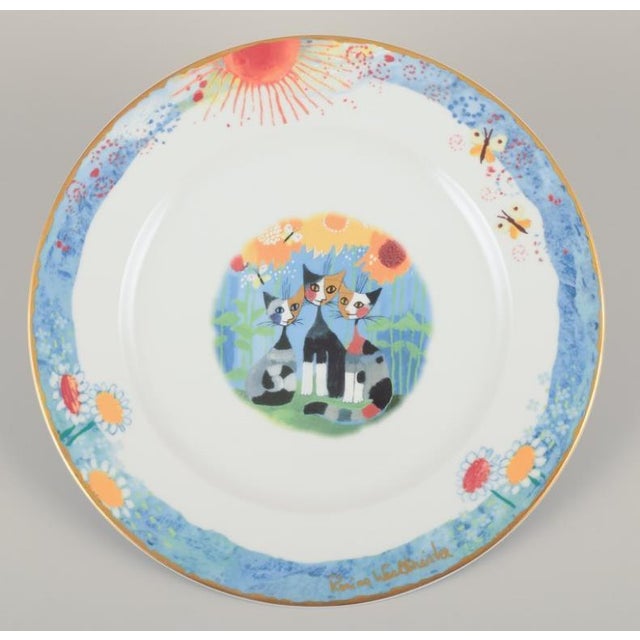 Rosina Wachtmeister for Goebel, Germany. Six dinner plates with cat motifs. Late 20th century. Marked. In perfect...