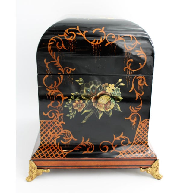 1980s 1980s Large Maitland Smith Lacquer Tea Caddy Box Chinoiserie, Mano Fico Latch For Sale - Image 5 of 10