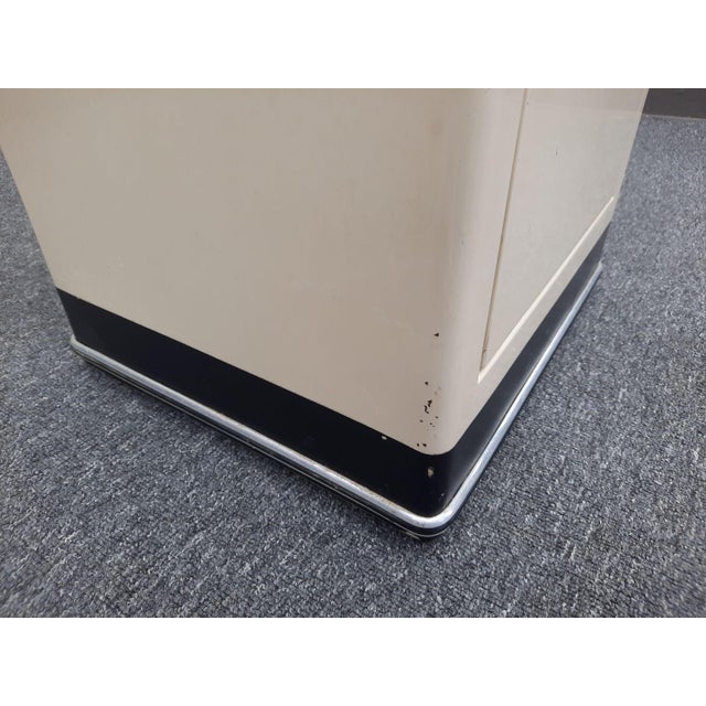 Metal Dentist Instrument Cabinet by Hansen, 1950s For Sale - Image 11 of 15