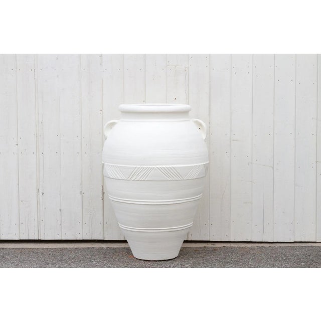 Large Enchanting Mediterranean White Planter For Sale - Image 9 of 9