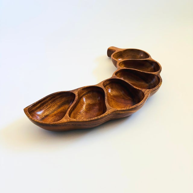 Large Curved Divided Wood Bean Pod Tray - Monkey Pod Wood For Sale - Image 4 of 12