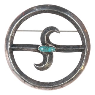 40's-50's Vintage Native American sandcast silver pin with turquoise For Sale