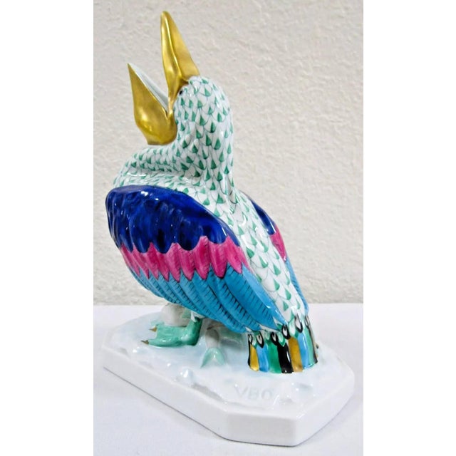 1980s Herend Hungary Handpainted Large Pelican 5073 Green Fishnet For Sale In Miami - Image 6 of 12