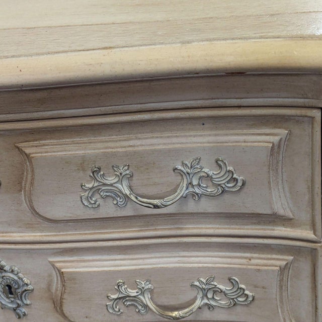 Vintage Henredon French Provincial Three Drawer Nightstand For Sale - Image 11 of 13