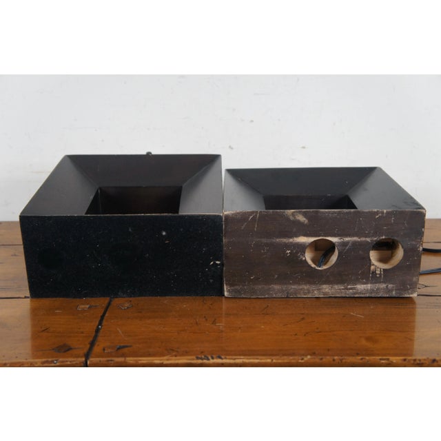 Wood Mid-Century Modern Pierced Square Geometric Cubed Wood Table Lamps - Set of 2 For Sale - Image 7 of 10