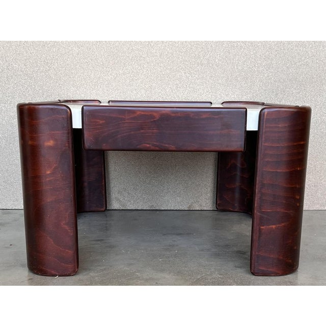 Beige Mid-Century Modern Coffee Tables with Curved Legs and White Top, 1950s, Set of 2 For Sale - Image 8 of 9