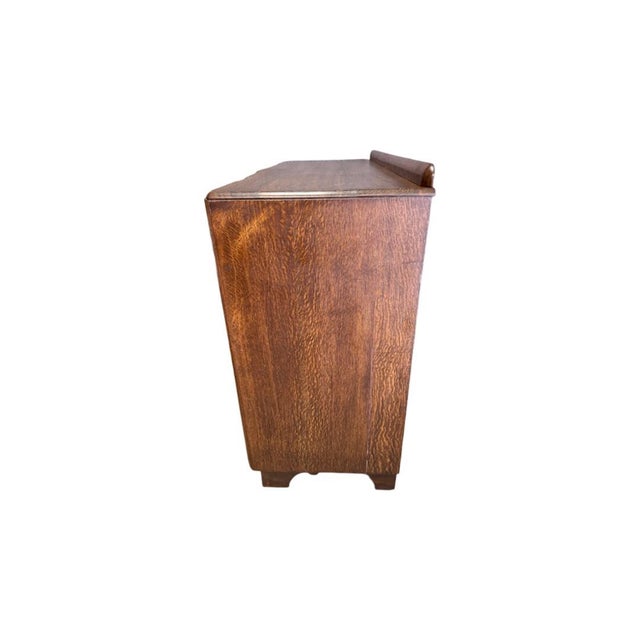 1920s Antique c.1920's Art Deco Quarter Sawn Oak Sideboard Buffet For Sale - Image 5 of 15