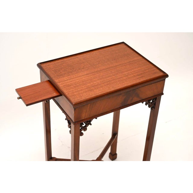 Brown Vintage Chippendale Style Occasional Side Table, 1920 For Sale - Image 8 of 11