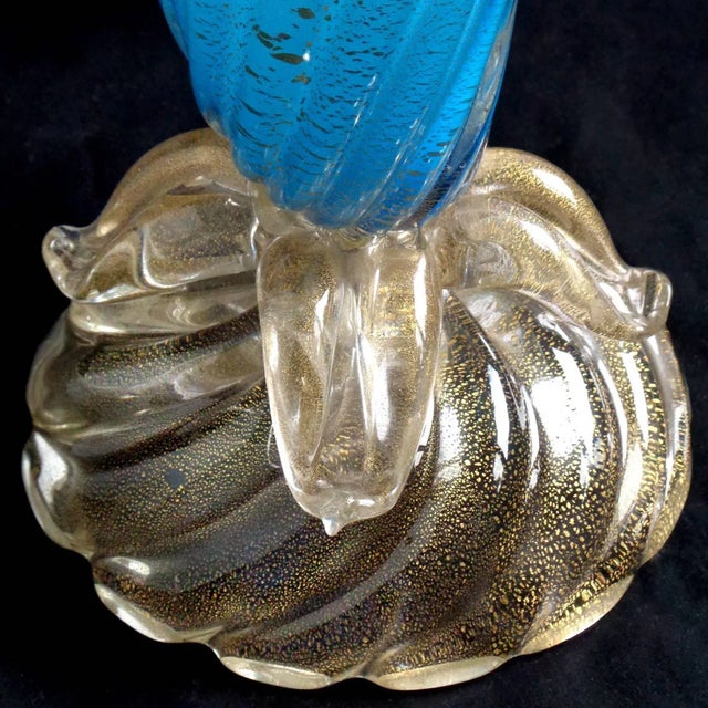 Vintage Murano Seguso Blue Opalescent Gold Flecks Italian Art Glass Mid Century Sculptural Flower Vase For Sale - Image 9 of 12