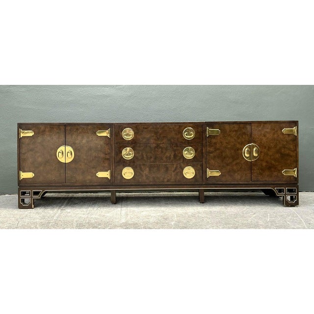 Vintage William Doezema for Mastercraft Burl Wood Medallion Credenza For Sale - Image 9 of 12