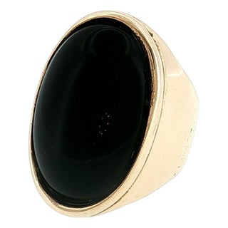 Late 20th-Century 14 Karat Yellow Gold Black Onyx Bold Ring, Size 6.5 For Sale