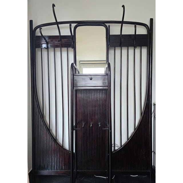 Vienna Secession Wandgarderobe Nr. 6 Hall Stand from Gebrüder Thonet, Austria, 1904 For Sale - Image 16 of 16