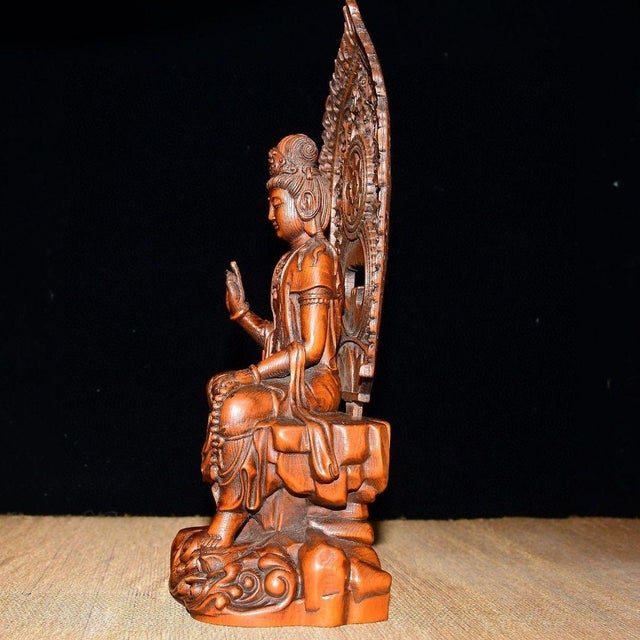 Vintage Boxwood Carving of Guanyin in Royal Ease Pose With Mala For Sale - Image 4 of 7