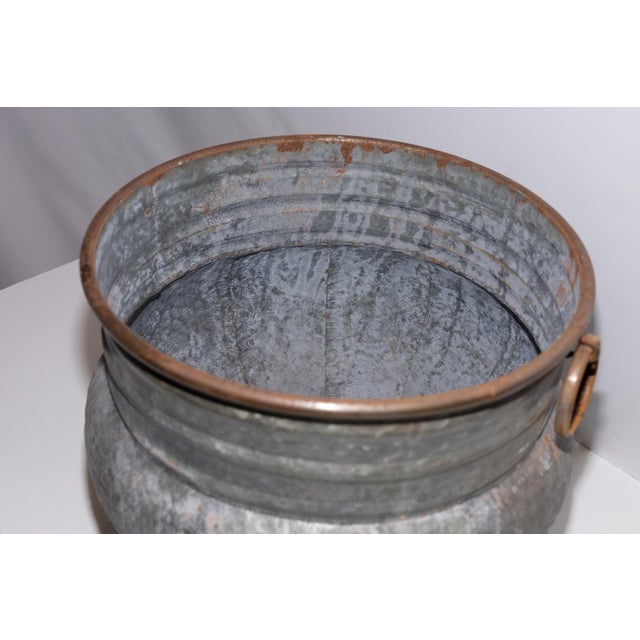 1990s Planters - Set of 3 Vintage Bulbus For Sale - Image 5 of 8