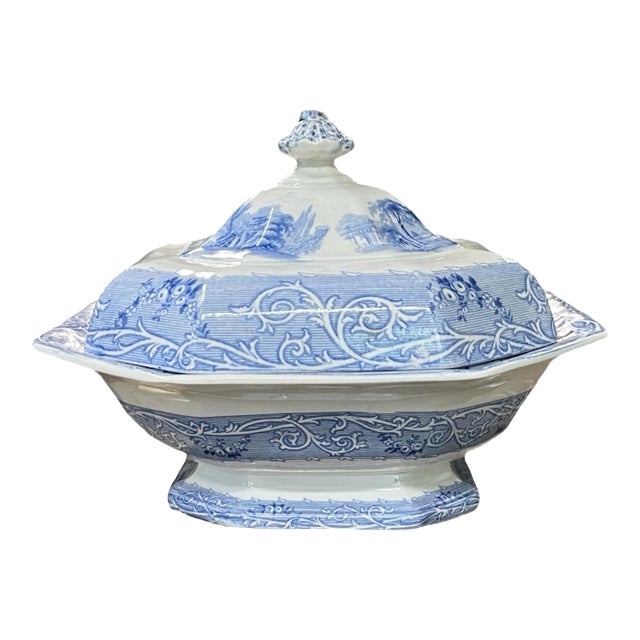 Mid 19th Century T. J. & J. Mayer Flow Blue Transferware Tureen For Sale