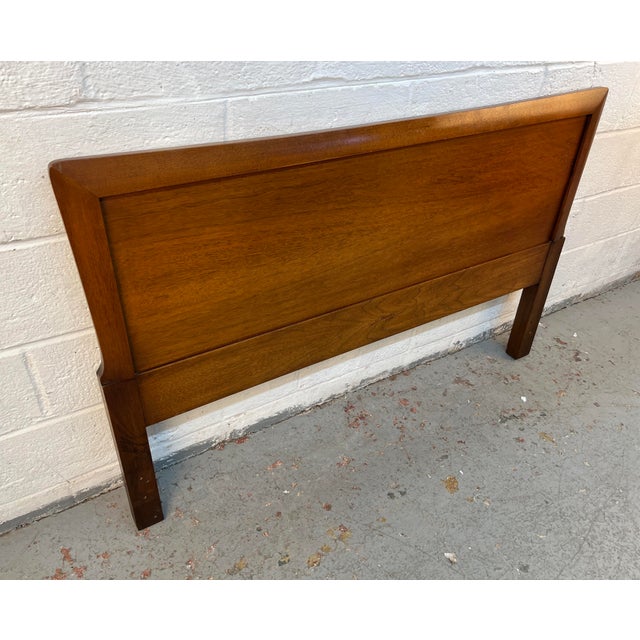 Mid-Century Modern Vintage Walnut 'Circa 60' Headboard by Henredon For Sale - Image 3 of 9