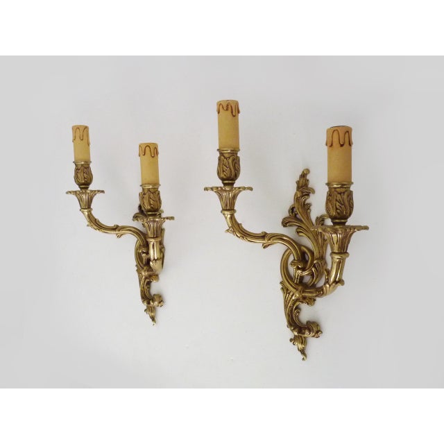 Bronze Double-Light Wall Sconces with Acanthus Leaves, 1960s, Set of 2 For Sale - Image 3 of 10
