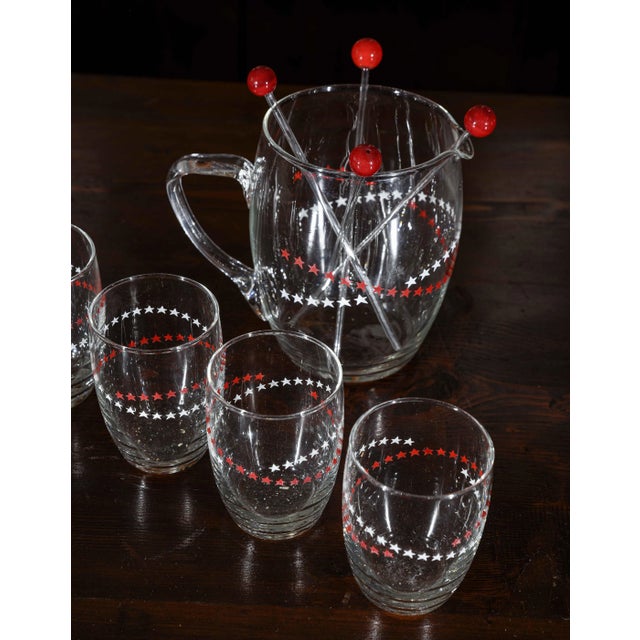 1950s Glasses, Pitcher & Ladles Decorated with Red and White Stars, Italy, 1950s, Set of 9 For Sale - Image 5 of 8