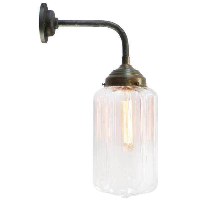 1960s Mid-Century Modern Brass and Cast Iron Sconce in Clear Glass For Sale - Image 5 of 7