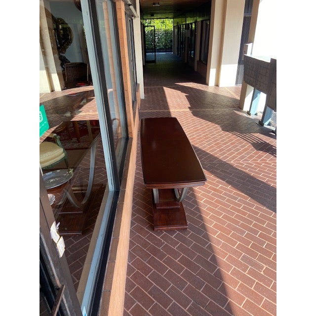 American 1980s Attributed to Bernhardt Credenza For Sale - Image 3 of 5