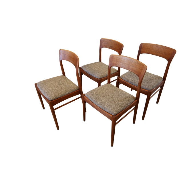 Teak and Bouclé Chairs by Henning Kjærnulf for KS Møbler, 1960s, Set of 4 For Sale - Image 4 of 17