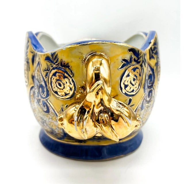 Bitossi Vintage Italian Majolica Centerpiece Bowl – Hand-Painted Blue, Yellow & Gilt With Pomegranate Handles – Baroque / Mediterranean Revival For Sale - Image 4 of 12