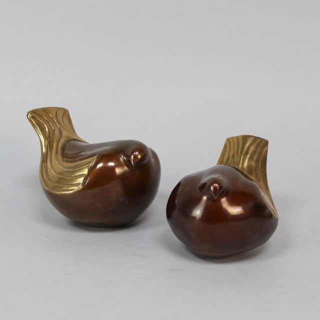 Vintage Bronze Sculptures of Two Doves, 1970s, Set of 2, in Very Good conditions. Designed 1970 to 1979