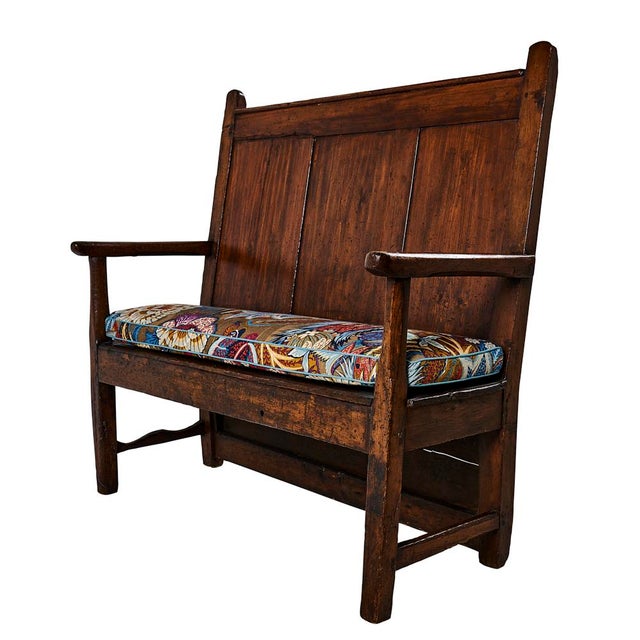 Wood 19th Century Wood Bench with Schumacher Zanzibar Linen Print Cushion For Sale - Image 7 of 13