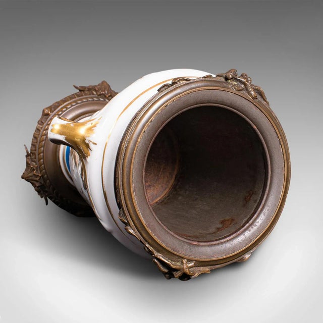 1900s Antique Victorian French Ceramic Decorative Jardiniere For Sale - Image 11 of 13