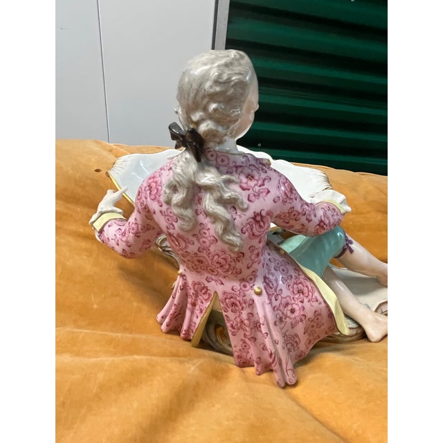 A Pair of Meissen Porcelain Man and Women Sweet Meat Dishes For Sale - Image 6 of 9