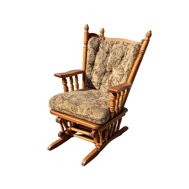 Bring timeless comfort and classic American craftsmanship into your home with this beautifully made vintage solid wood...