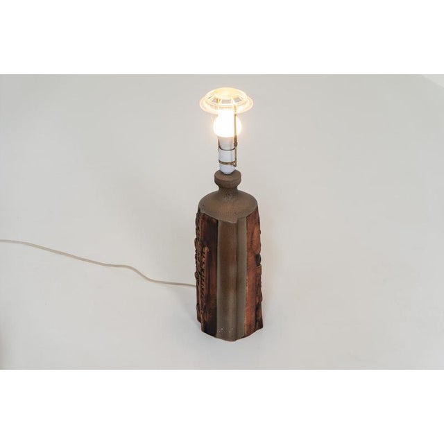 Sculptural Kennegie Ceramic Lamp by Peter Ellery for Tremaen For Sale - Image 9 of 11