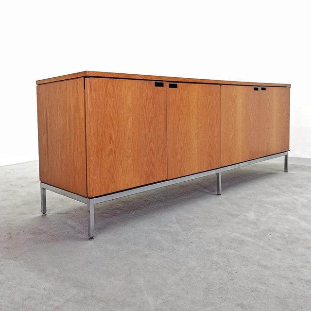 Credenza by Florence Knoll Bassett for Knoll Inc. / Knoll International, 1970s, in Flawless conditions. Designed 1960 to...
