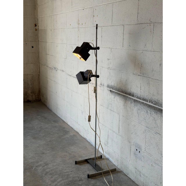 1950s Mid-Century Modern Metal Floor Lamp With Dual Square Shades For Sale - Image 10 of 10