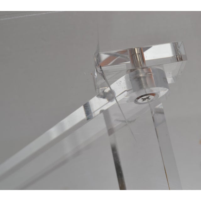 1980s Boho Chic Lucite Folding Tray Table X Stretchers Mid-Century Modern American For Sale - Image 14 of 18