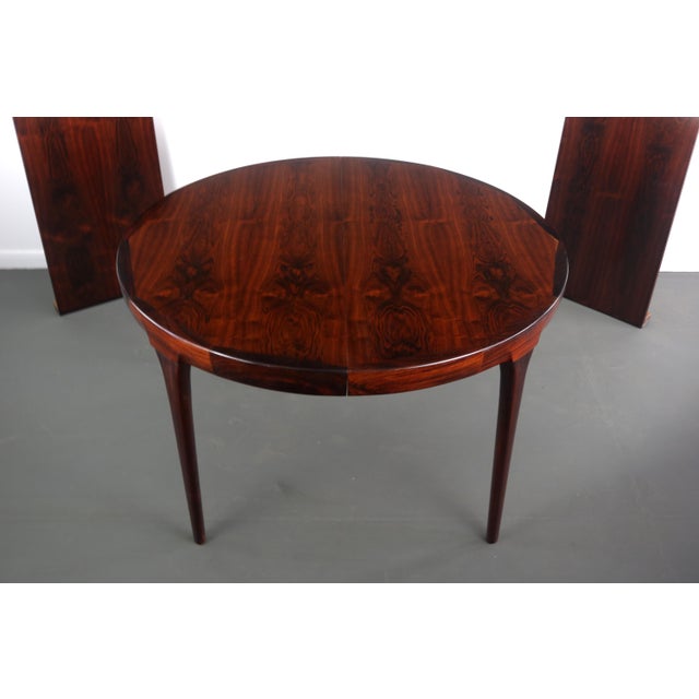 1960s Danish Extension Dining Table in Rosewood by Ib Kofod Larsen For Sale - Image 5 of 9