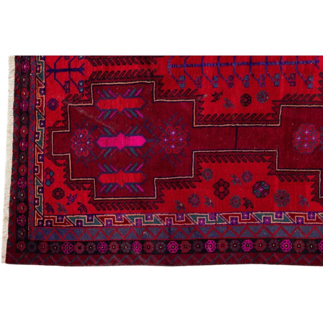 1960s Vintage Persian Shiraz Handmade Red Geometric Wool Rug For Sale - Image 4 of 7