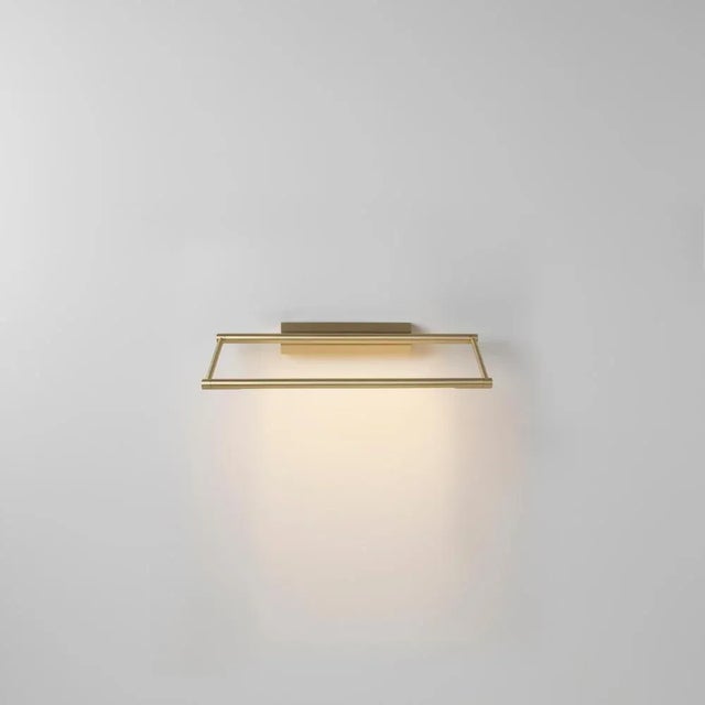 Link 325 brass wall light by emilie cathelineau dimensions: d 32.5 x w 11.5 x h 4.4 cm materials: solid brass, satin...